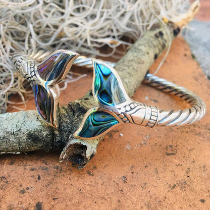 Elegant mermaid tail bracelet