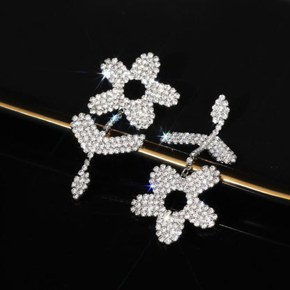 Sparkling Diamond Flowers Earrings